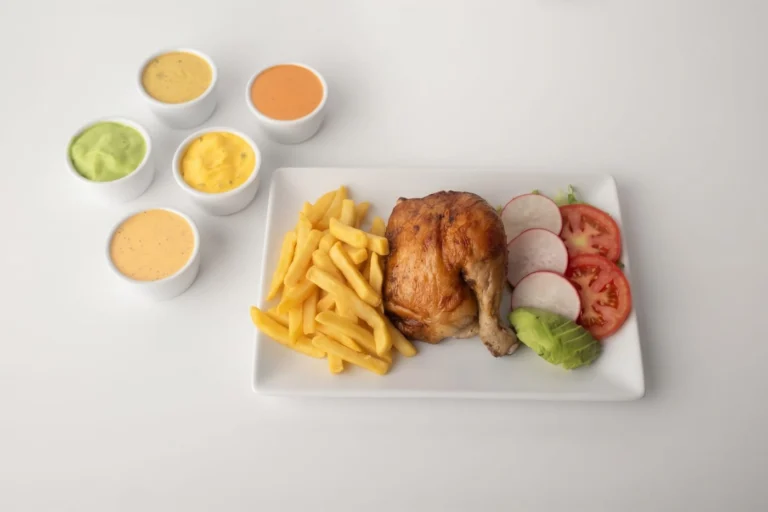 1/4 Chicken, Pollería Las Brujas in Clermont FL